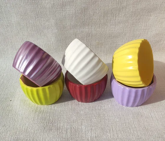 Гіпсове кашпо різнокольорове для квітів