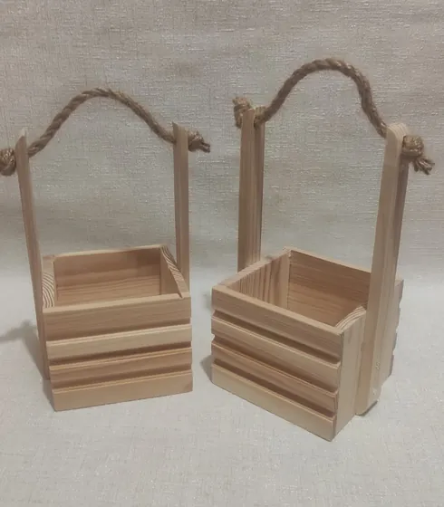 Кашпо дерев'яне 10*10*8 см