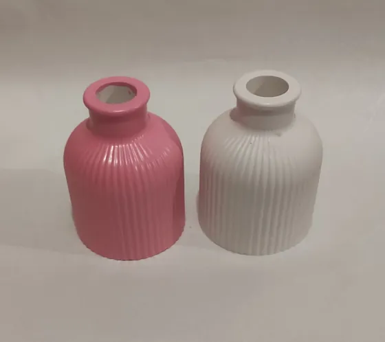 Гіпсові вазочки для квітів у сучасному стилі