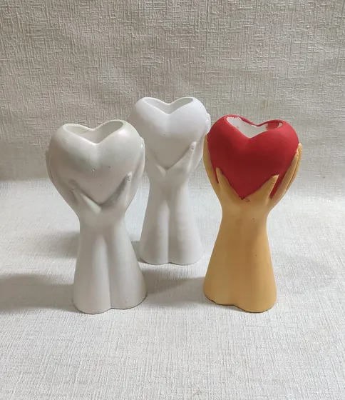Гіпсові кашпо у формі серця