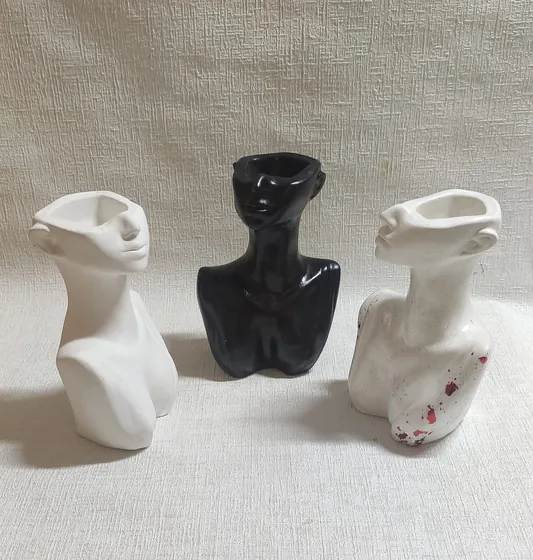 Гіпсове кашпо в стилі сучасного мистецтва