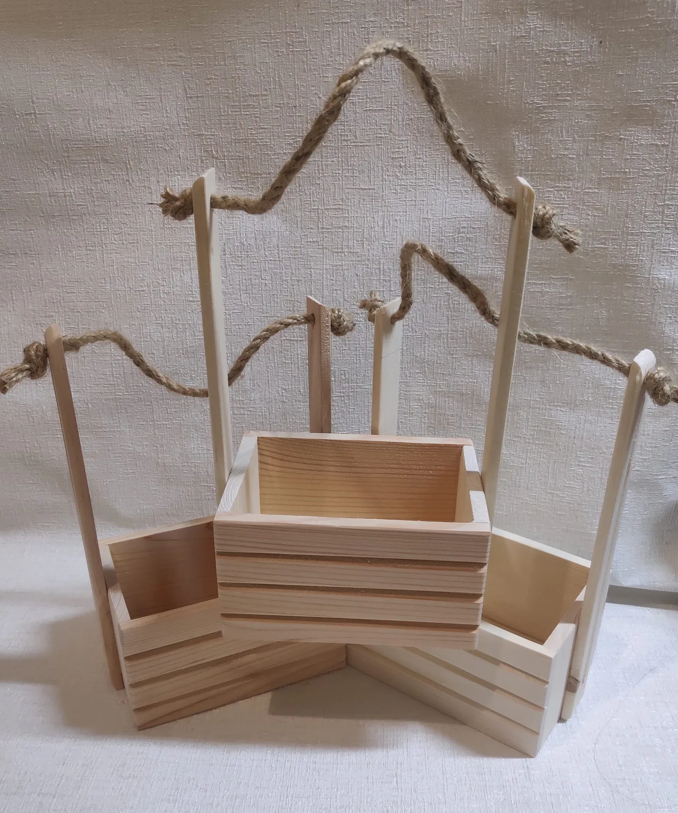 Ящик дерев'яний в полоску 14*10*8 см