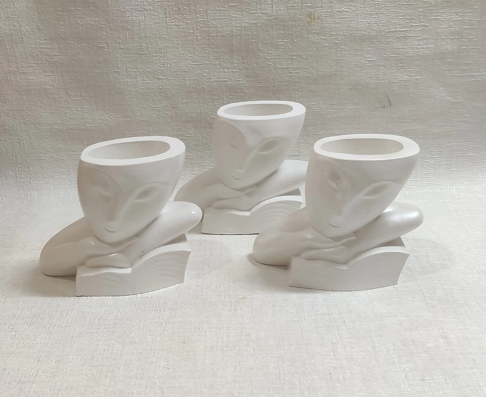 Гіпсове кашпо