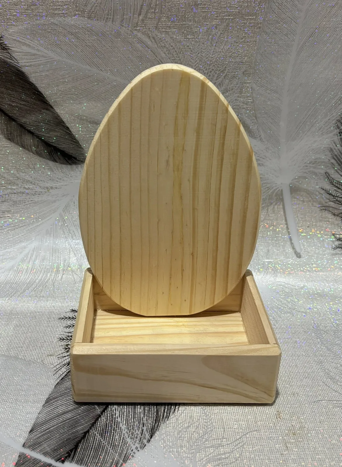 Кашпо яйце з ящиком